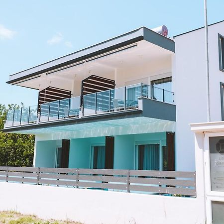 Sithon Diamond Suites 2 Никити Екстериор снимка