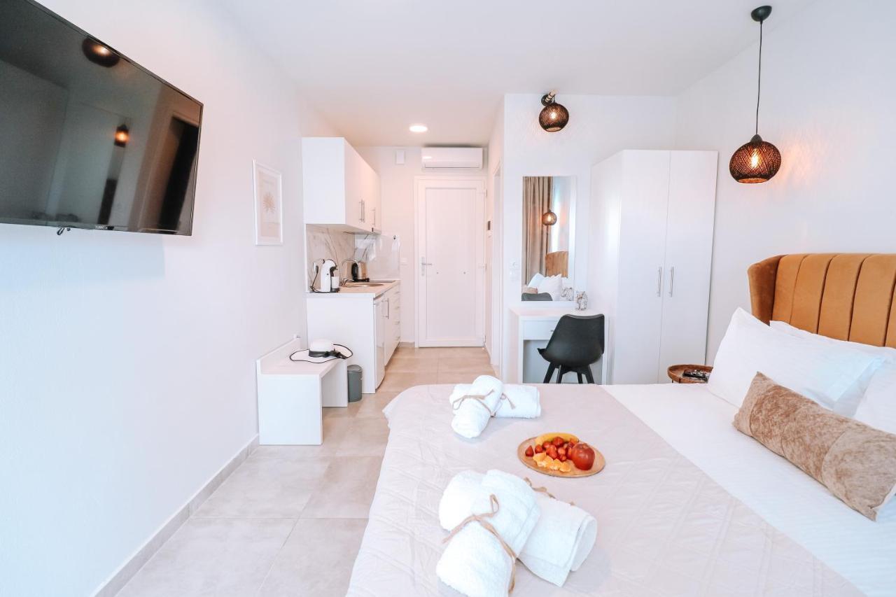 Sithon Diamond Suites 2 Никити Екстериор снимка