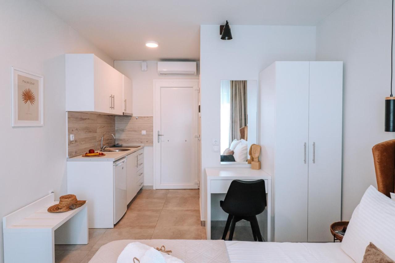 Sithon Diamond Suites 2 Никити Екстериор снимка